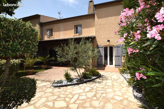 Mas 6 pièces 139 m²