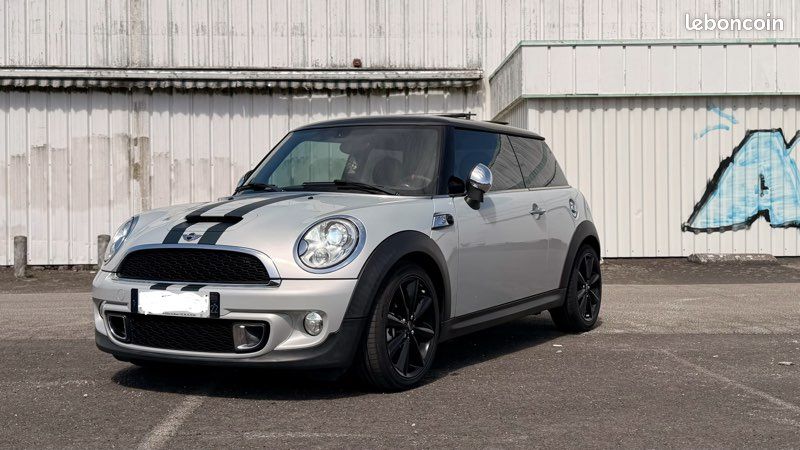 Mini Cooper SD (image 1)