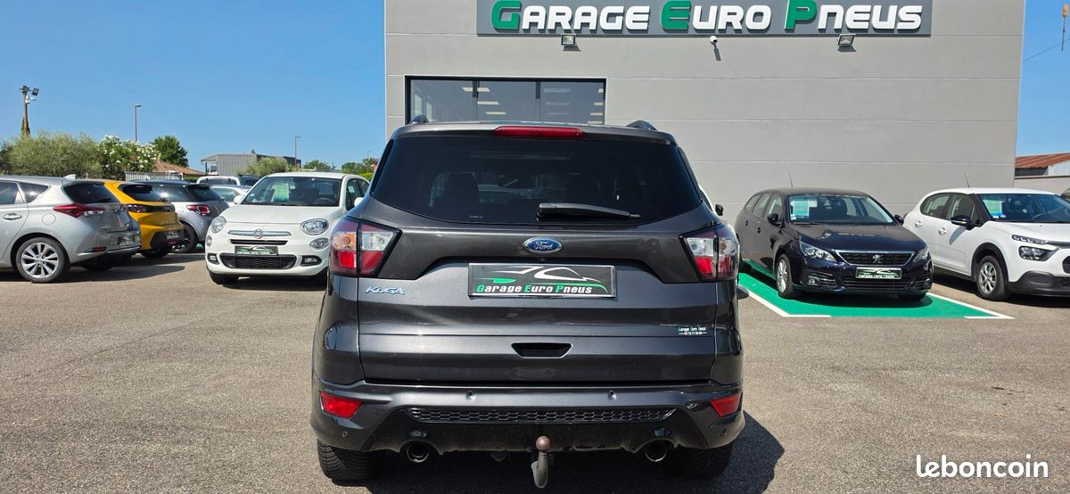 FORD Kuga 2.0 TDCi 150ch Stop&Start ST-Line 4x4 Powershift (image 4)