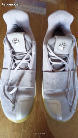 Baskets homme Adidas Harden Chaussures