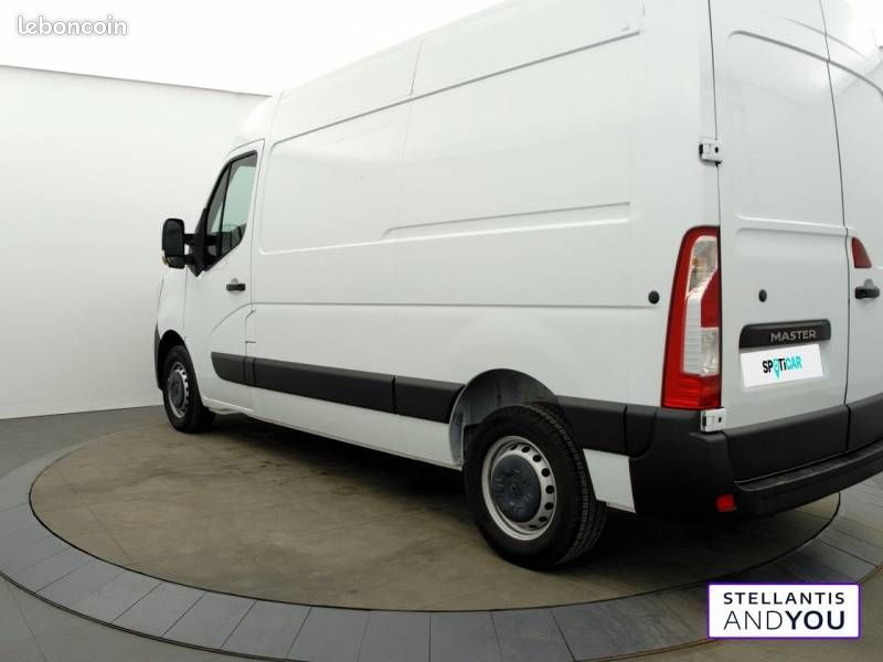 Renault Master FOURGON FGN TRAC F3300 L2H2 BLUE DCI 135 CONFORT (image 3)