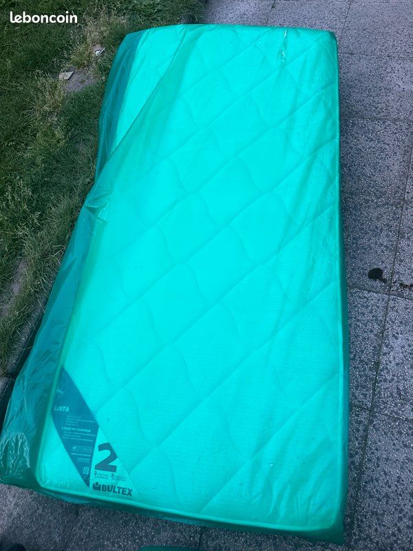 Lot matelas ou par pièces (image 1)