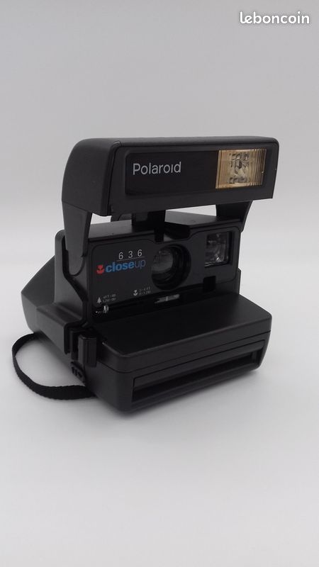 Polaroid 636 CloseUp - Appareil photo instantané vintage