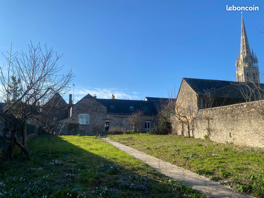 Maison 6 pièces 122 m² (image 1)