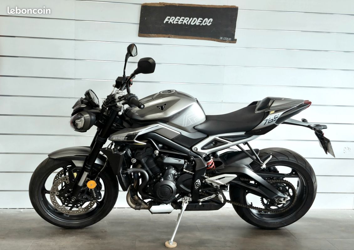 Triumph street triple 765 r (image 4)