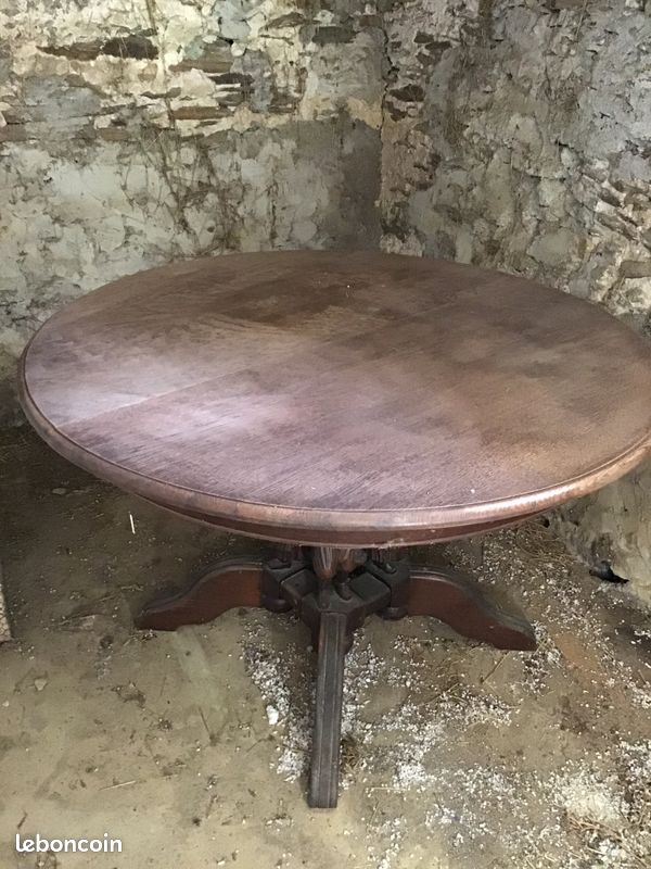 Buffet + table (image 2)