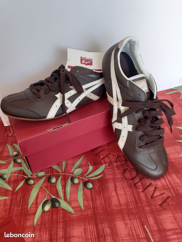 Sneakers Outlet Onitsuka Tiger Whizzer Lo Asics OT Whizzer Lo Perf