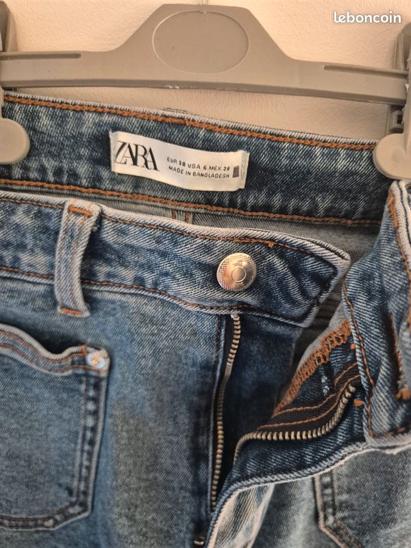 Jean Zara bleu évasé / flare - Poches plaquées - Taille 38 (image 2)