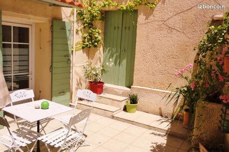 Appartement 2 pièces 25 m² · à Aix-en-Provence · 25 m² · 845 €/mois