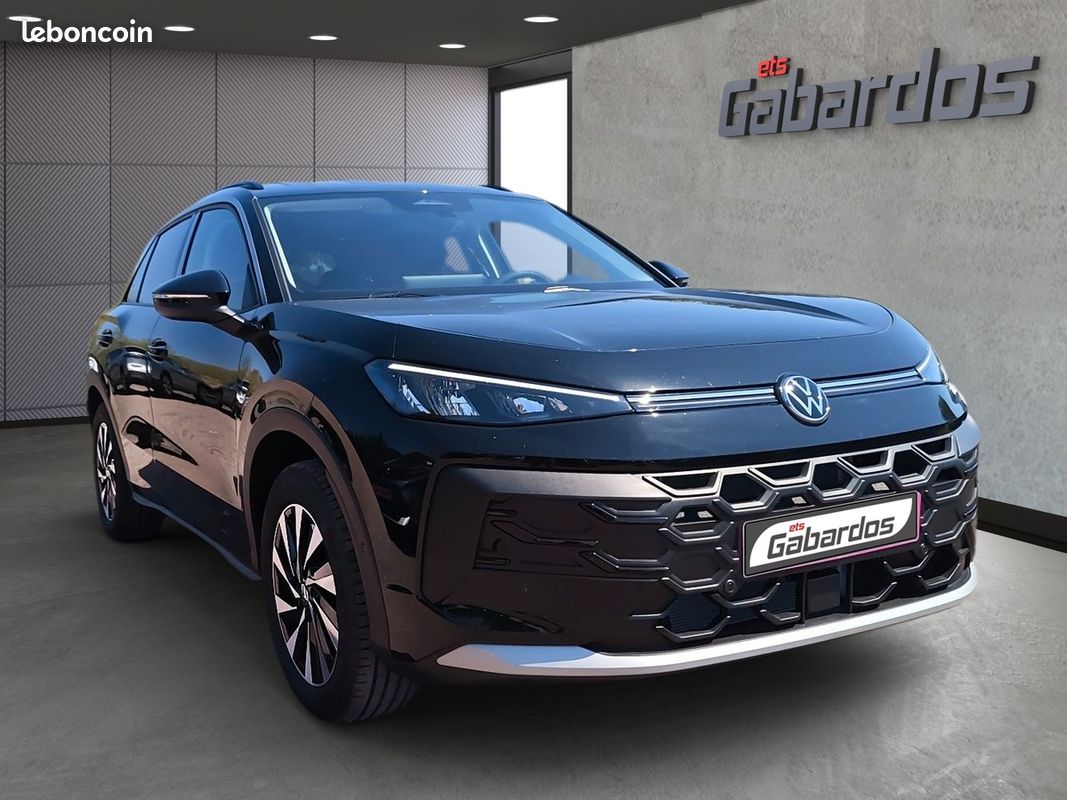 Volkswagen T-Roc 1.5 E-TSI 150CV - LIFE DSG 10 KMS (image 6)