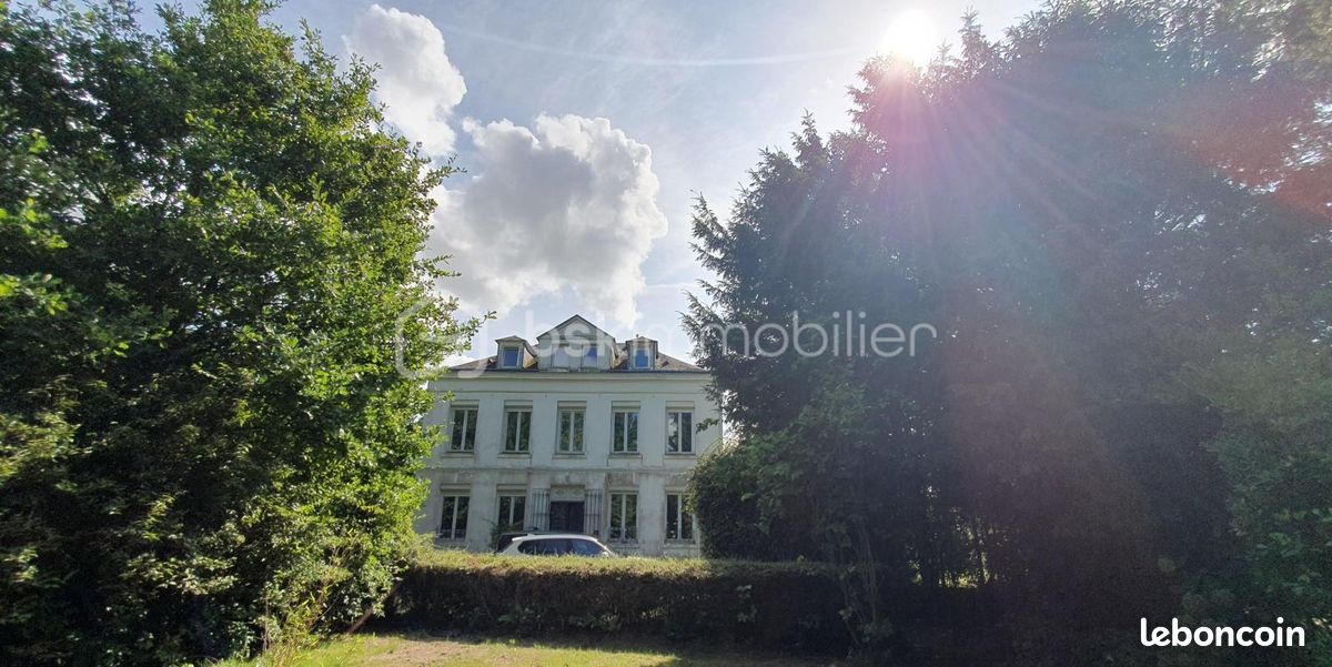 Maison 11 pièces 200 m² · à Saint-Aubin-Routot · 200 m² · 285 000 €