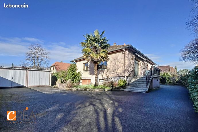 Propriété 5 pièces 100 m²