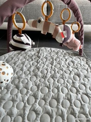 Tapis d'éveil Done By Deer (image 2)