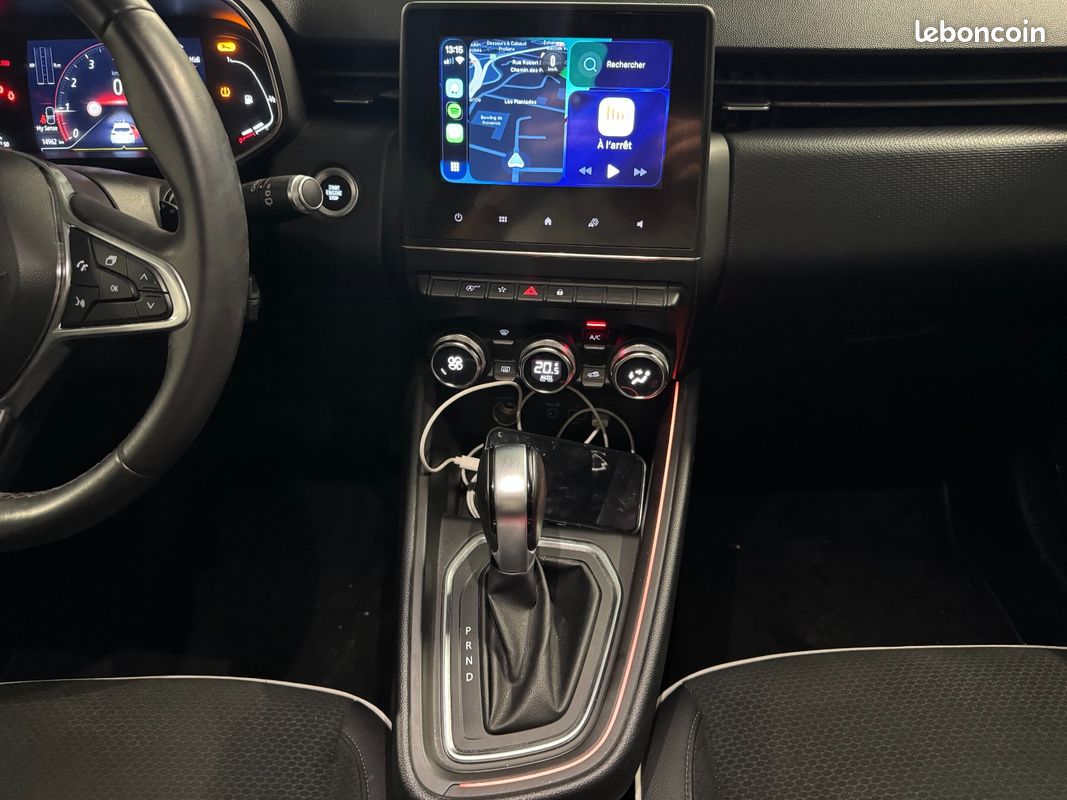 Renault CLIO V Intens 1.3 TCe 130ch CARPLAY / SUIVI COMPLET RENAULT / CAMERA / RADAR AV & AR / CLIM AUTO (image 16)