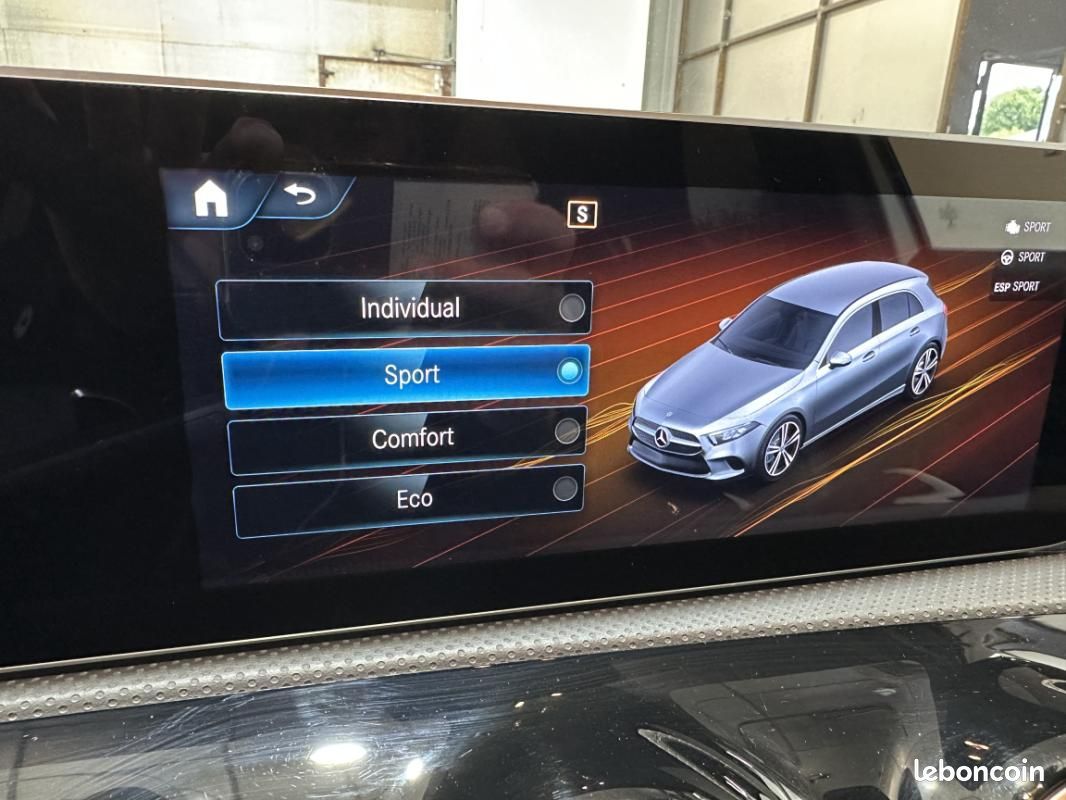 Mercedes Classe A 180d 7G-DCT AMG Line (image 17)