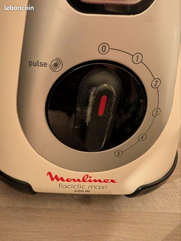 Moulinex faciclic blinder (image 2)