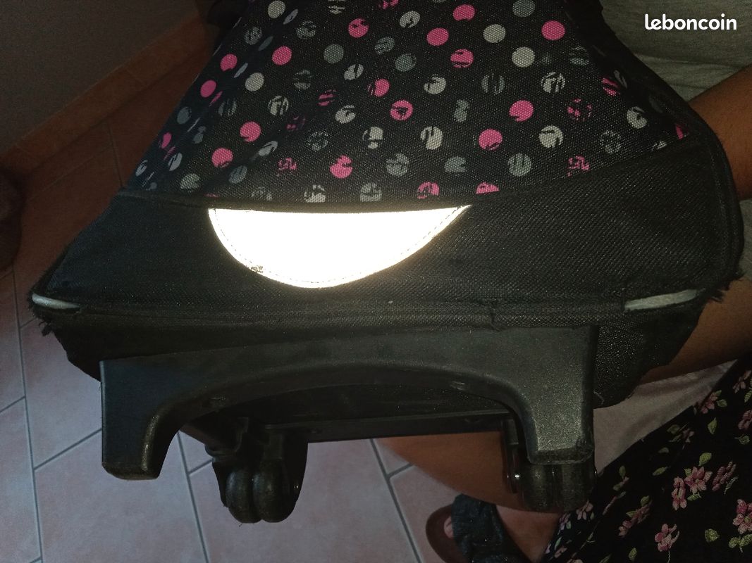 Cartable à roulettes Charming (image 4)