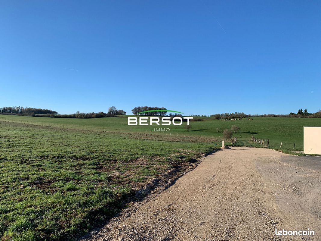 Terrain 523 m² · à L'Hôpital-du-Grosbois · 523 m² · 78 450 €