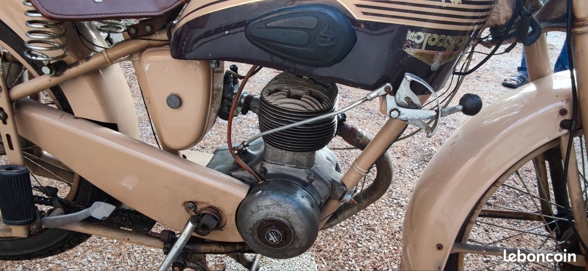 Motobecane C45s D45s moto vintage collection déco atypique (image 9)