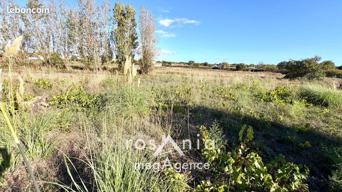 Terrain 582 m² · aux Sables-d'Olonne · 582 m² · 242 200 €