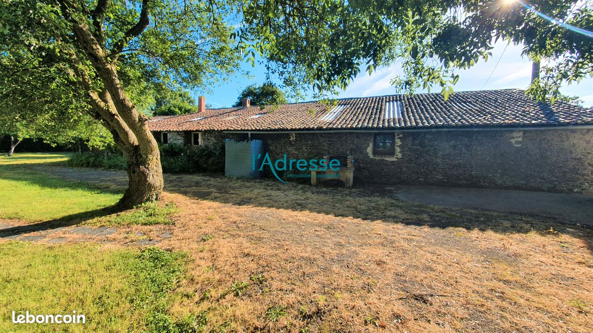Bâtiment 4 pièces 226 m² (image 2)