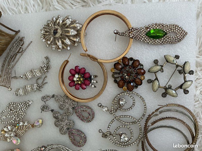 Lot De Bijoux Vintage – Perle Et Laiton – À Porter, Détourner Ou Restaurer (lbb0515)