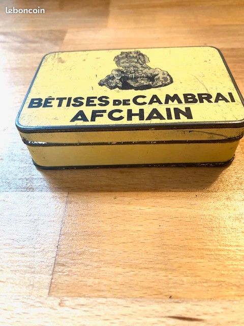 Boîte ancienne en métal Les Bêtises de Cambrai Afchain (image 1)