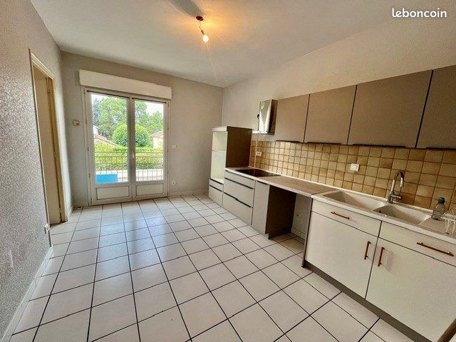Appartement 3 pièces 82 m² · à Feurs · 82 m² · 820 €/mois