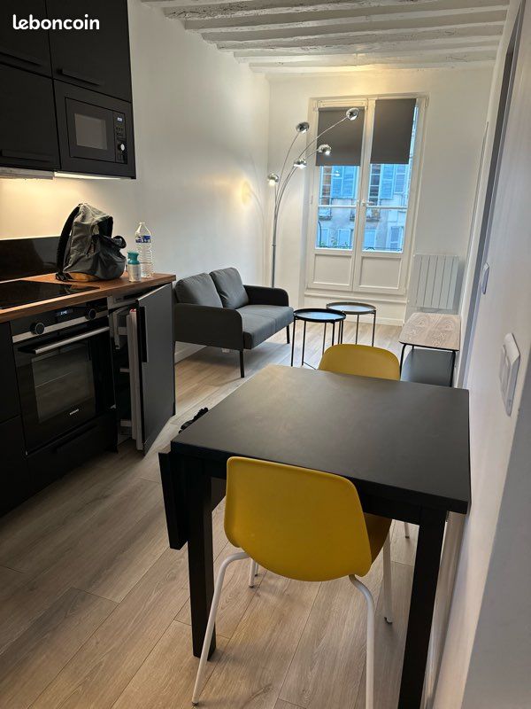 Appartement 2 pièces 30 m² · à Saint-Germain-en-Laye · 29,8 m² · 990 €/mois