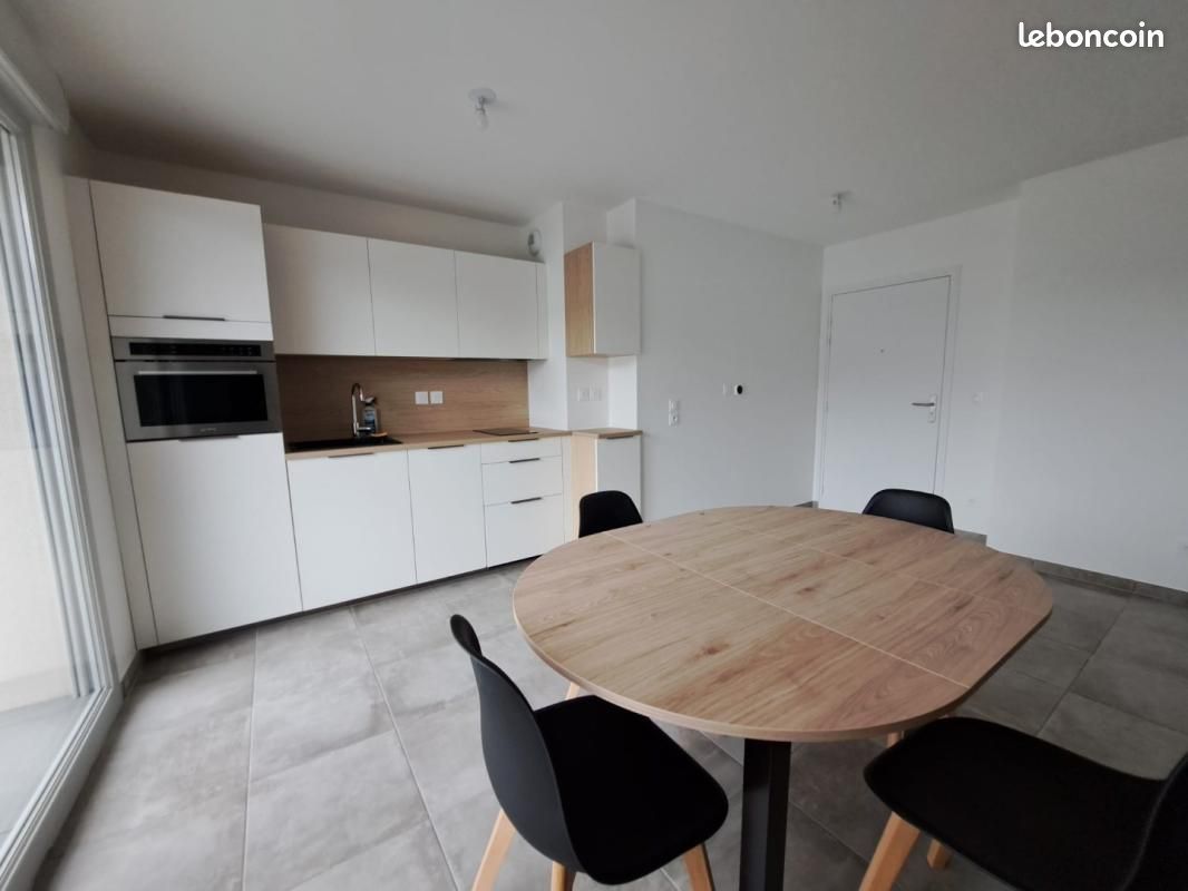 Appartement 2 pièces 41 m² · à Saint-Pierre-en-Faucigny · 41 m² · 900 €/mois