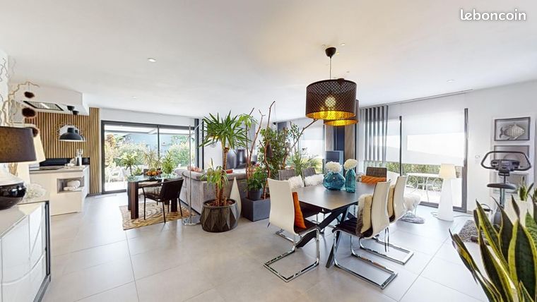 Villa 5 pièces 160 m²