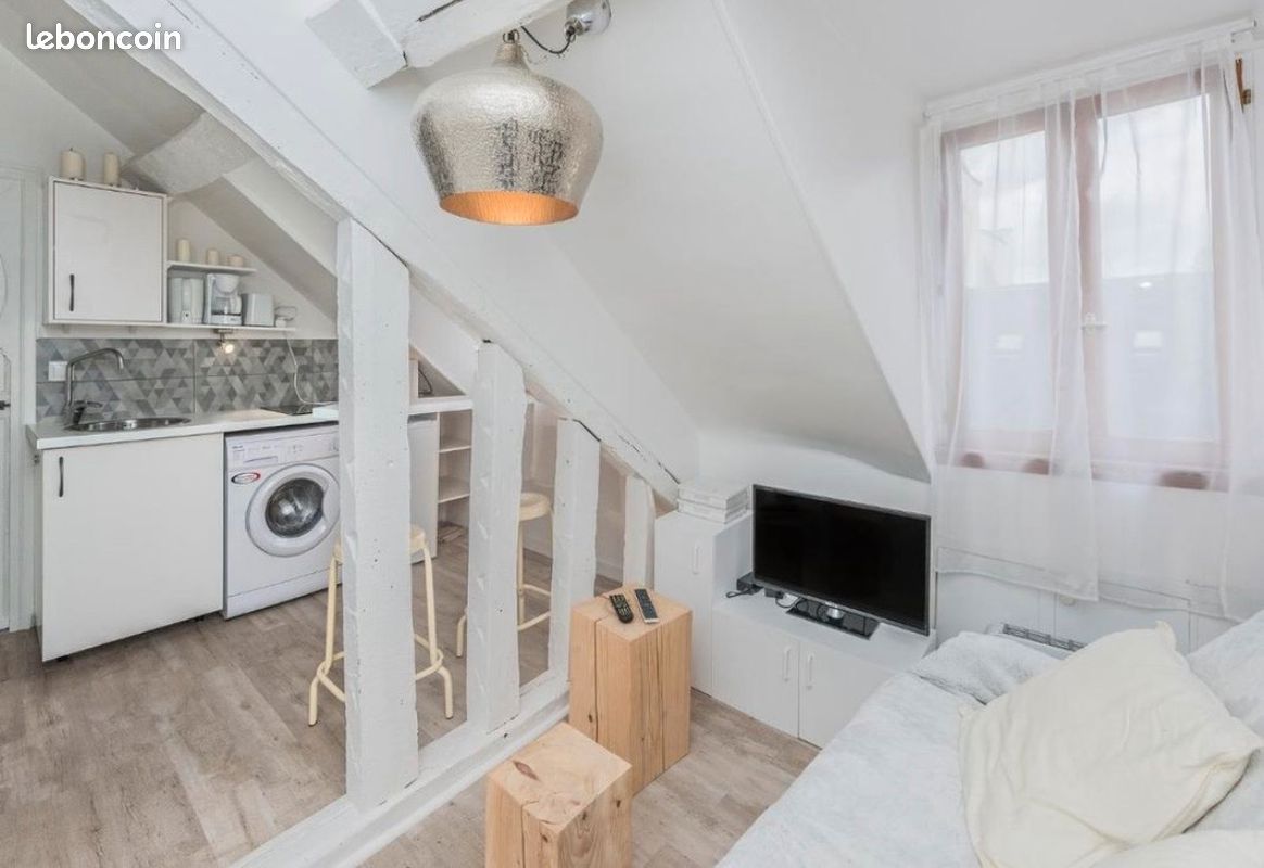 Appartement 1 pièce 14 m² · à Versailles · 14,2 m² · 750 €/mois
