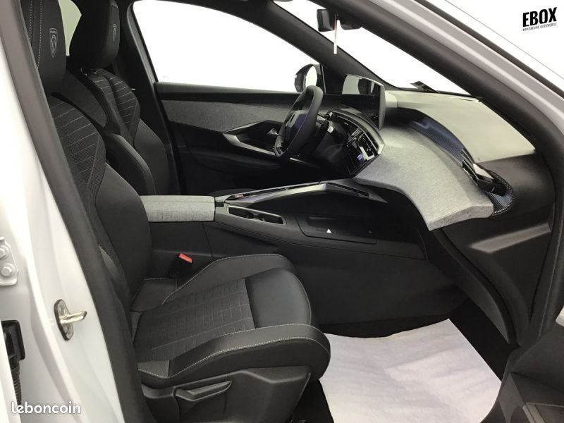 Peugeot 3008 PHASE 4 GT HYBRID (image 6)