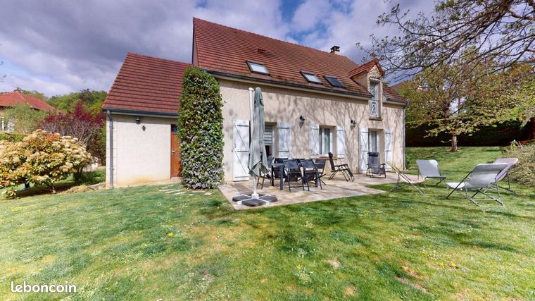 Maison 6 pièces 165 m²