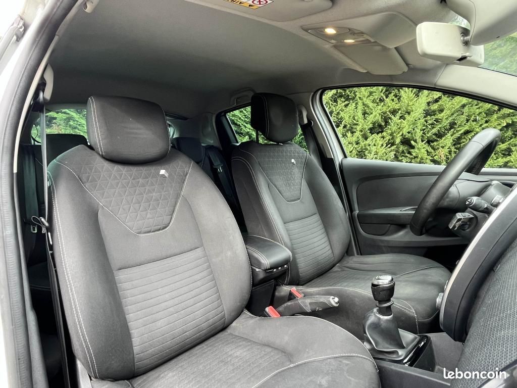 RENAULT CLIO 1.2 TCE 120ch - CLIM - BLUETOOTH - REGULATEUR (image 13)