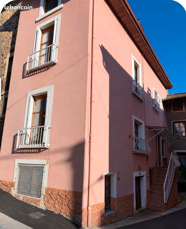Maison 4 pièces 70 m² · à Cublize · 70 m² · 76 000 €