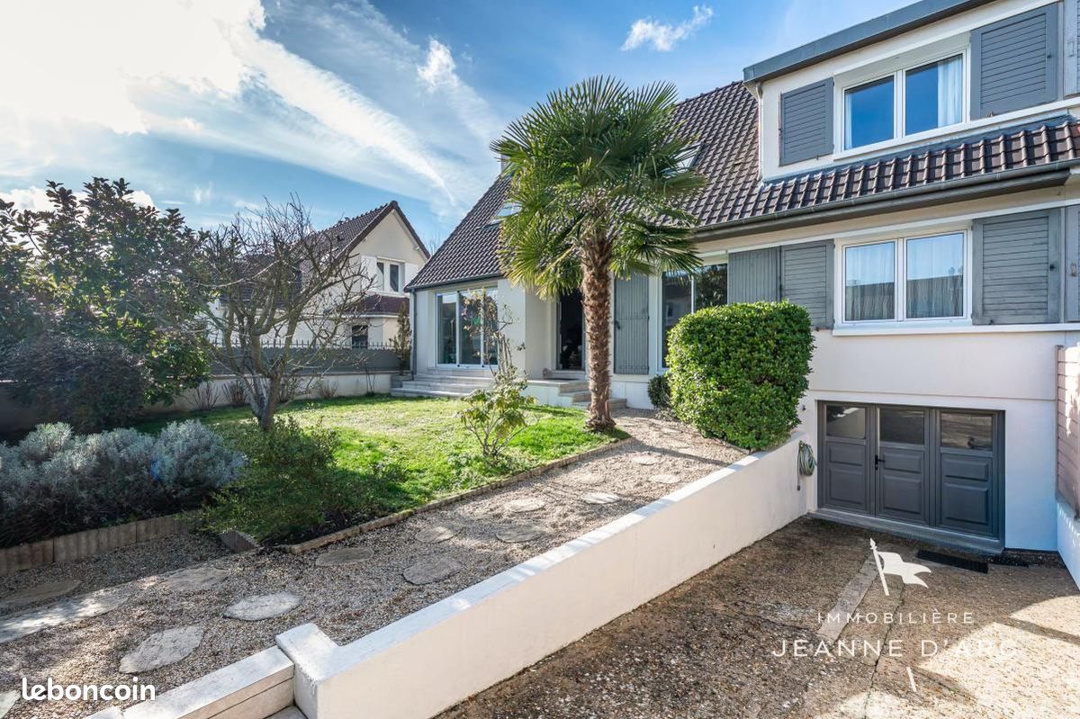 Maison 6 pièces 171 m² · à Le Chesnay-Rocquencourt · 171 m² · 1 195 000 €