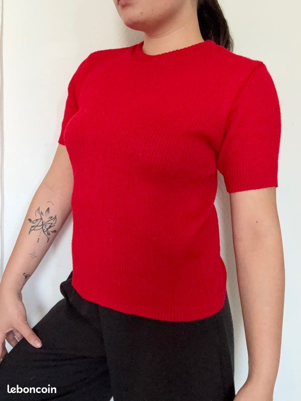 Pull rouge simple élégant – coupe slim – taille S (image 5)