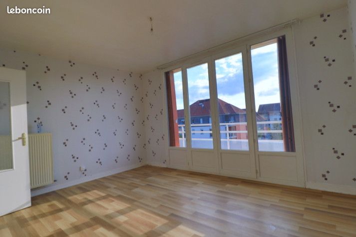 Appartement 3 pièces 54 m² · à Troyes · 54 m² · 520 €