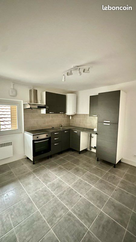 Appartement 2 pièces 50 m² · à Montluçon · 50 m² · 450 €