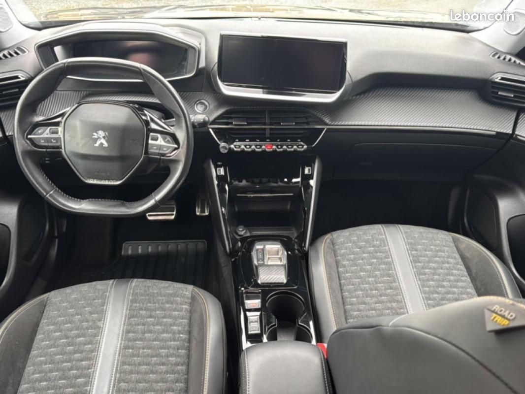 Peugeot 2008 ELECTRIQUE 136 ch Roadtrip (image 8)