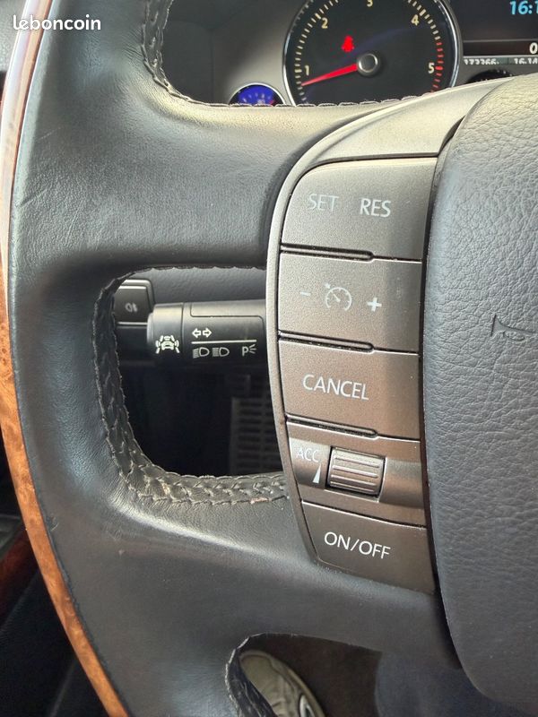 Volkswagen Phaeton V6 TDI 4Motion – 240ch – Cuir – Sièges Massants – DYNAUDIO – Caméra (image 13)
