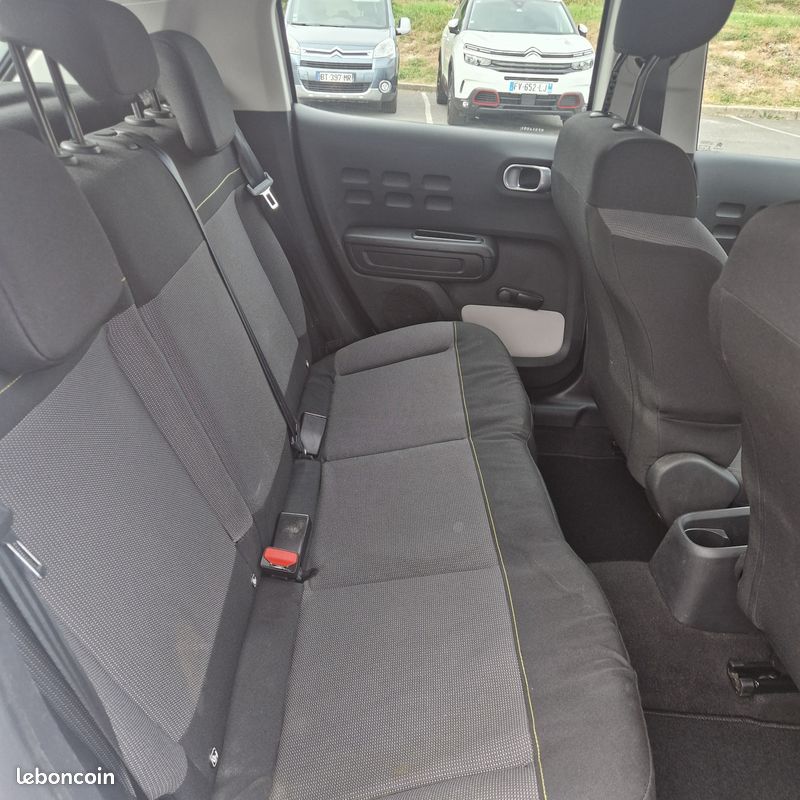 Citroën C3 1.5 Diesel 100ch FEEL (image 6)