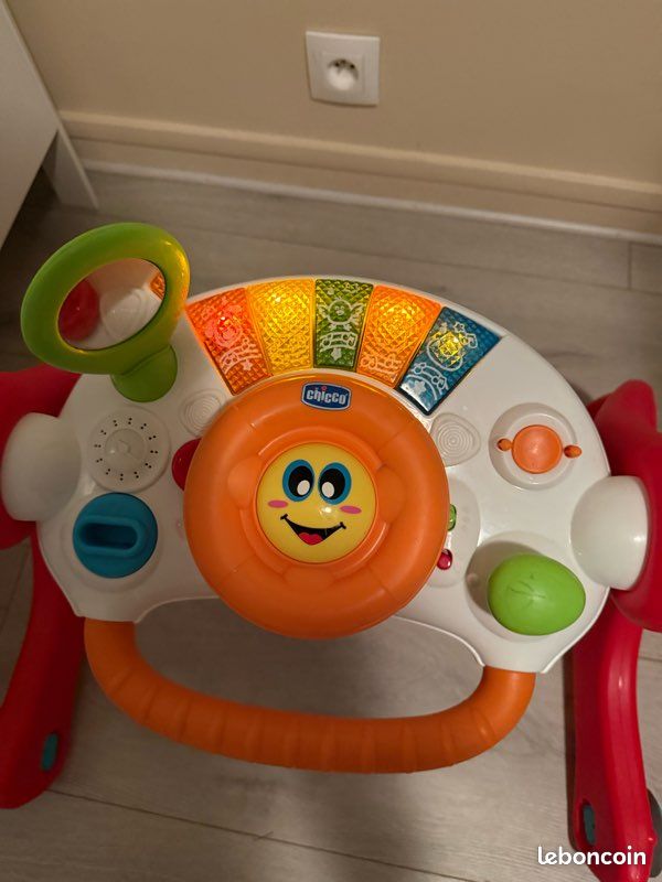 Portique multi-activités 4 en 1 Chicco et lot de 11 jouets (image 3)