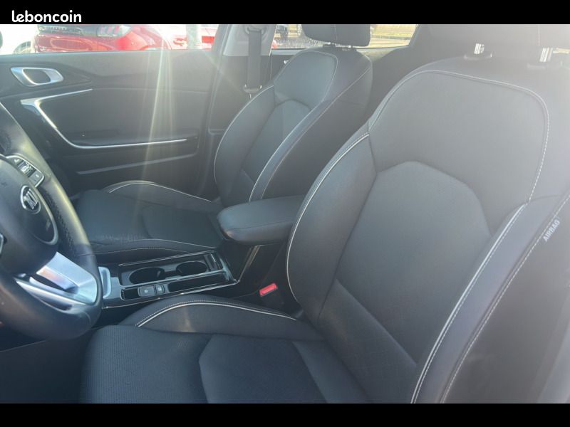 Kia Xceed 1.6l CRDi 136 ch DCT7 ISG Premium (image 11)