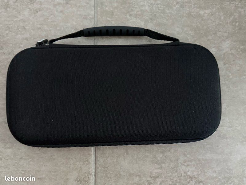Housse de transport Nintendo Switch 2 – Excellent état (image 1)