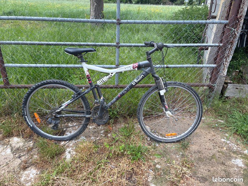 VTT, tout suspendu, Rockrider (image 1)