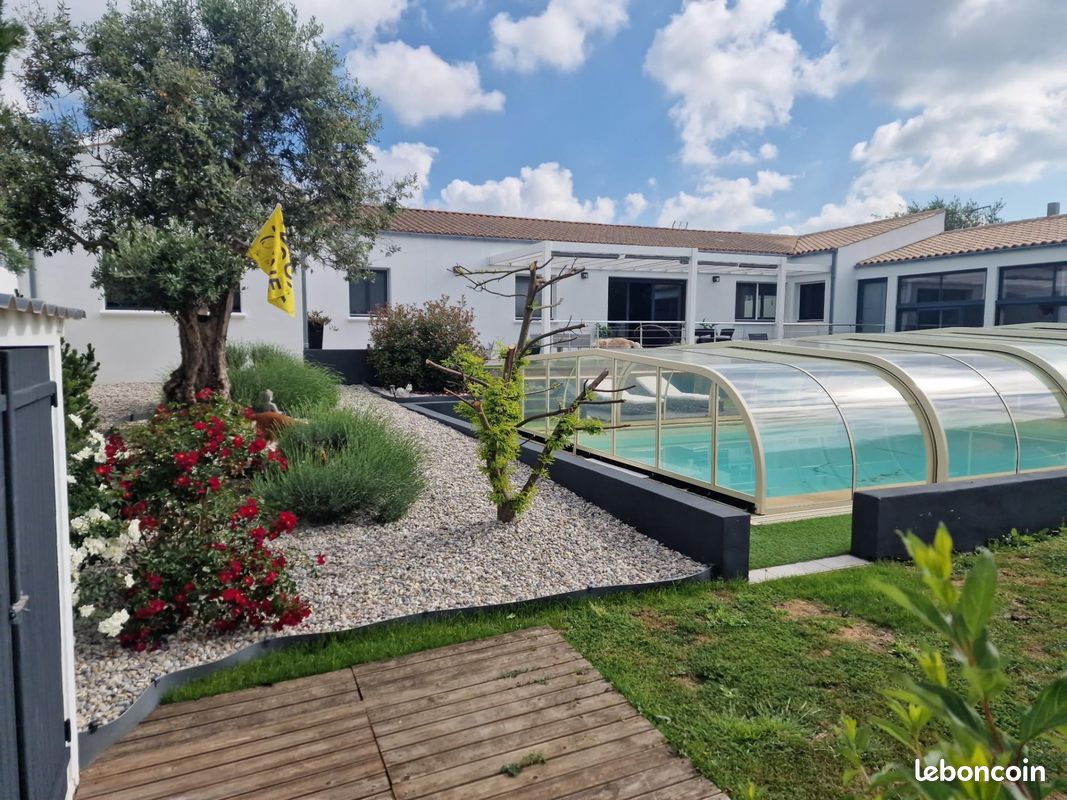 Maison 7 pièces 192 m² · à Marsilly · 192 m² · 849 700 €