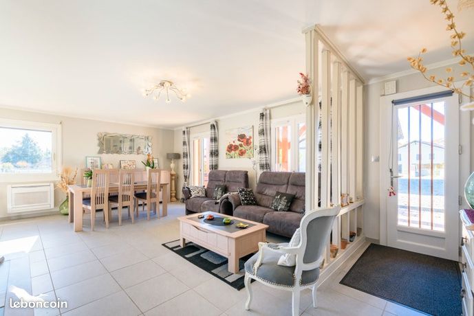 Maison 8 pièces 186 m²