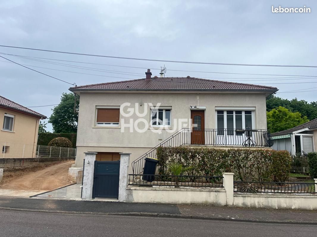 Maison 6 pièces 153 m² · à Le Breuil · 153 m² · 199 000 €